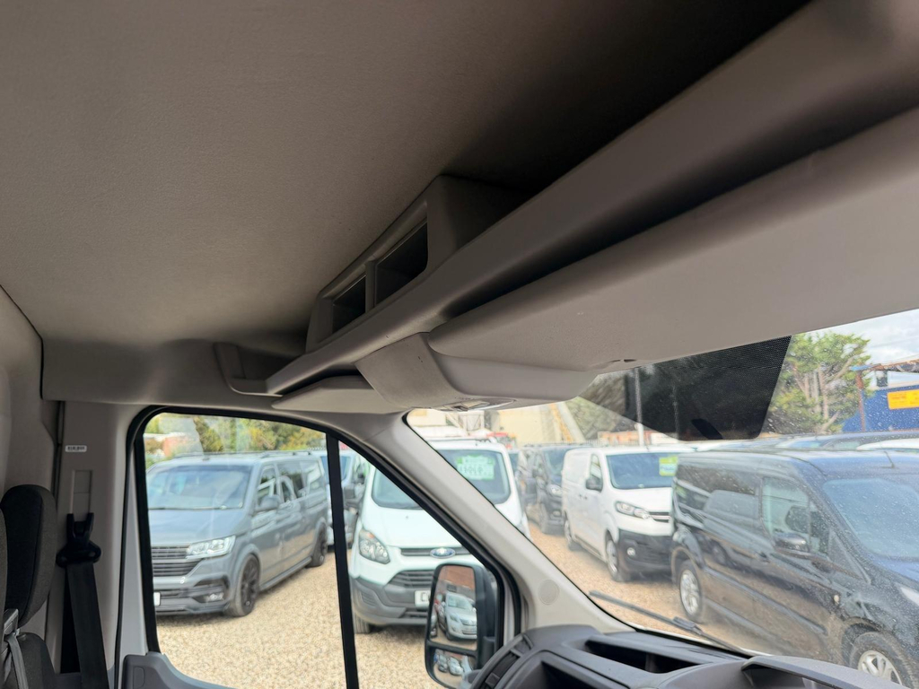 Ford Transit Custom Panel Van 2.0 330 Ecoblue 201818 White #13