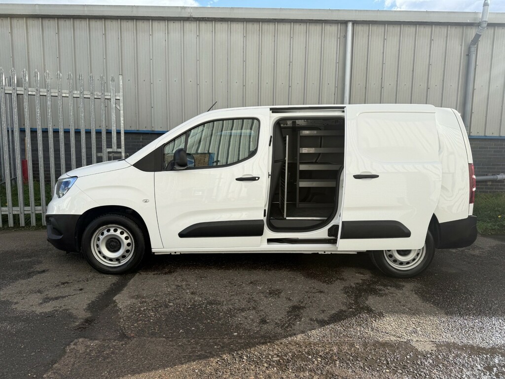 Vauxhall Combo Panel Van 1.5 Turbo D 2300 Edition 2021 White #5