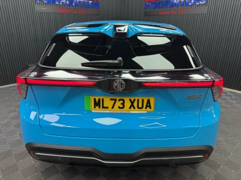 MG MG4 64Kwh Trophy Long Blue #4