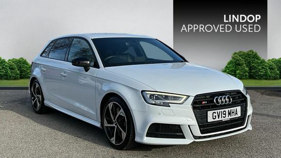 Audi S3 2.0 Tfsi Black Edition Sportback S Tronic Quattro White