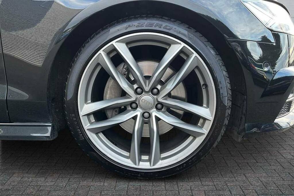Audi A6 Saloon 3.0 Tdi 272 Quattro Black Edition S Tronic Black #5