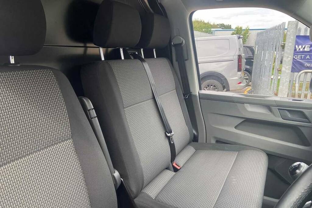 Mercedes-Benz E Class Saloon 2.0 E220dh Mhev Amg Line Premium G-tronic Grey #17