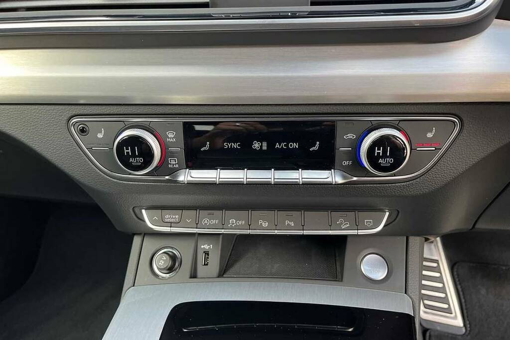 Audi Q5 Tfsie 50 S Line Silver #14