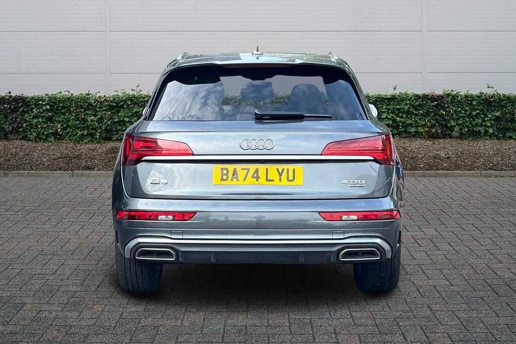 Audi Q5 Tfsie 50 S Line Silver #8