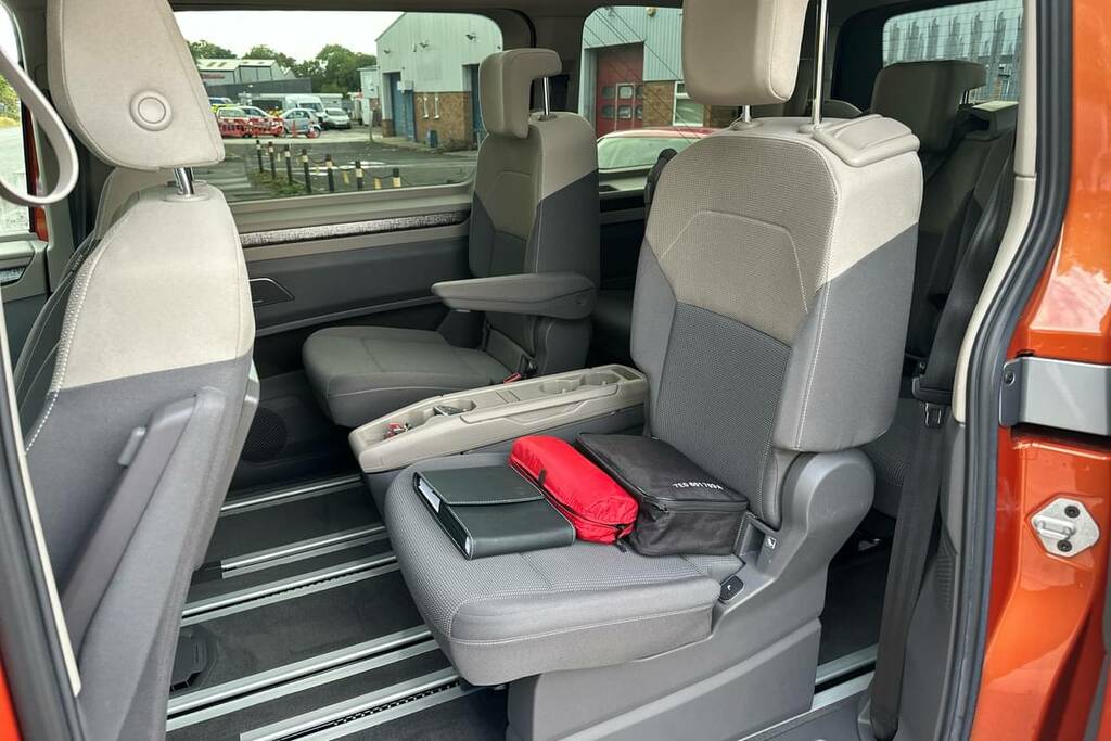 Volkswagen Multivan 1.4 Tsi Ehybrid Energetic Dsg Orange #6