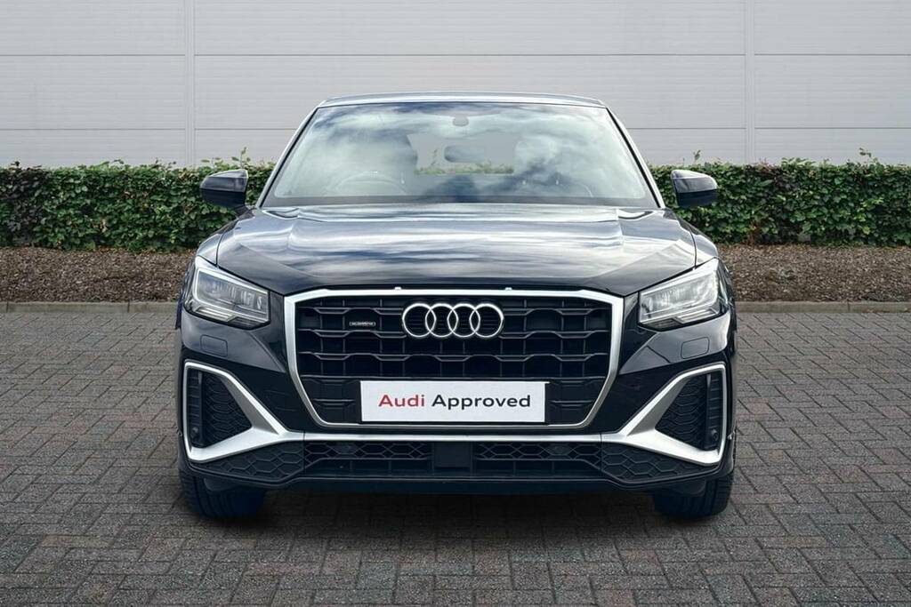 Audi Q2 35 Tdi Quattro S Line S Tronic Black #6