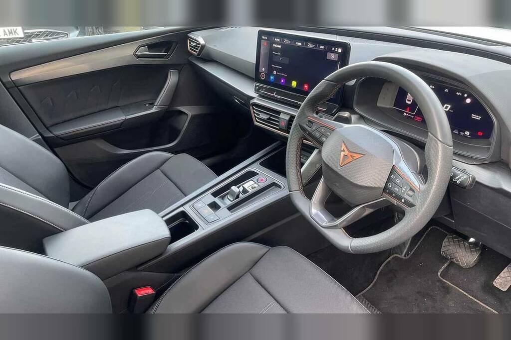 Cupra Leon 1.5 Etsi V1 Design Edition Dsg White #6
