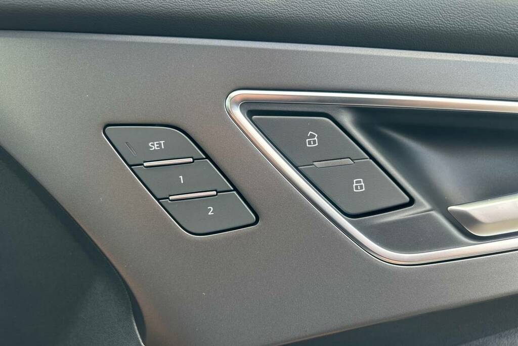 Audi Q4 E Tron 210Kw Performance 82Kwh S Line Grey #6