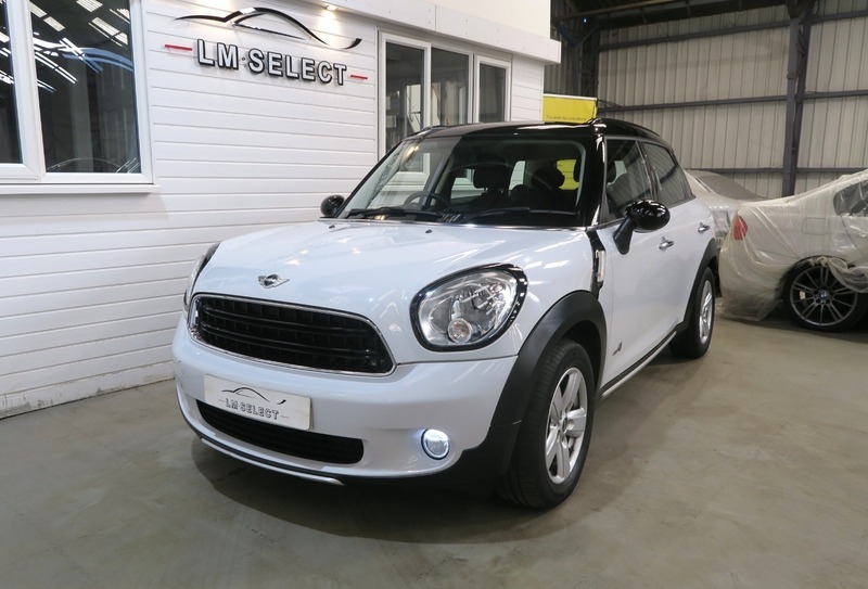 Mini Countryman Cooper D All4 115 White #4