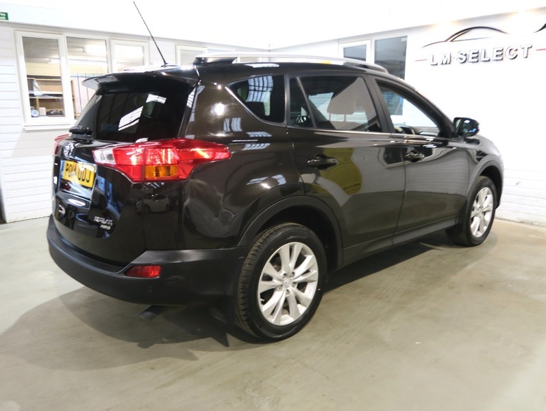 Toyota Rav 4 2L Icon Red #16