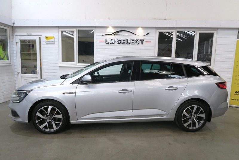 Renault Megane Dynamique Nav Sport Silver