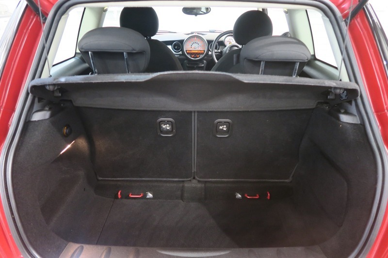 Mini Hatch 1.6 Cooper Euro 6 122 Ps One Own Blue #28