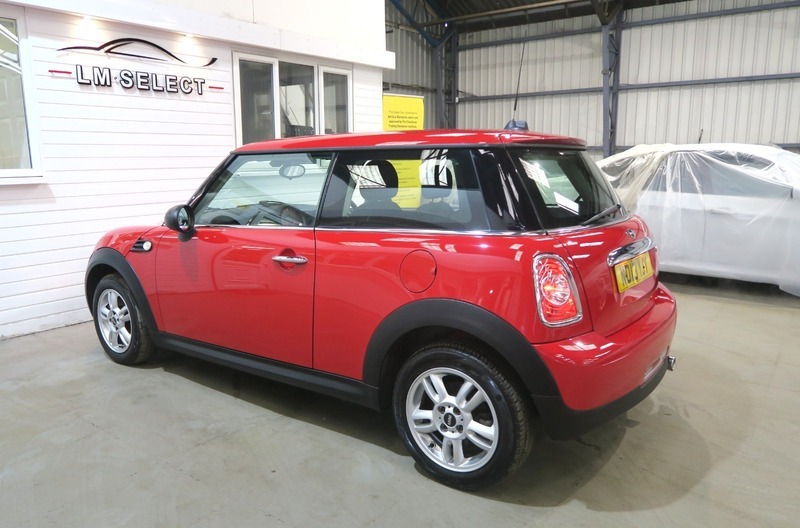 Mini Hatch 1.6 Cooper Euro 6 122 Ps One Own Blue #9