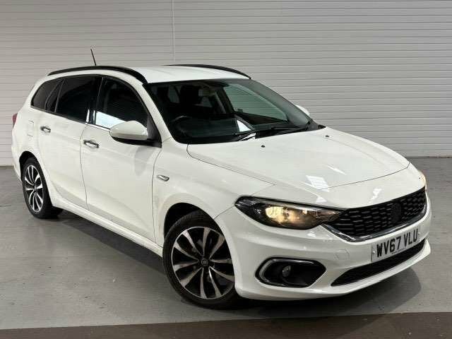 Fiat Tipo 1.3 Multijetii Lounge Hatchback Grey #1