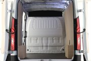 Maxus Deliver 9 Maxus Deliver 9 White #3