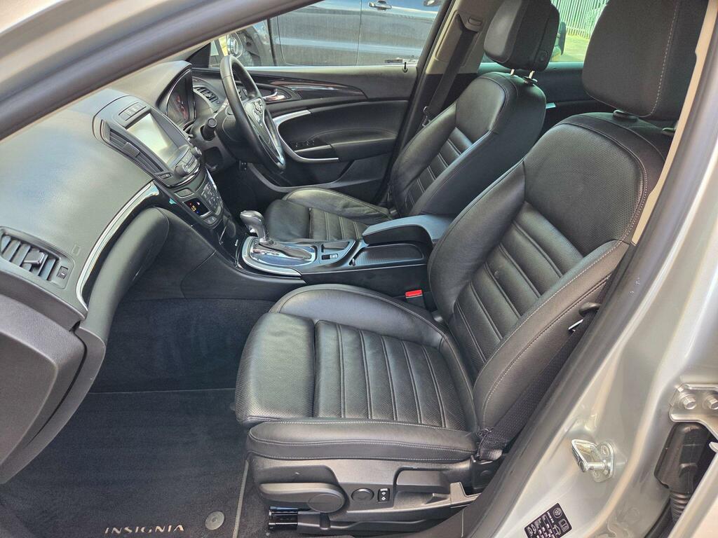Vauxhall Insignia 1.6 Cdti Sri VX Line Nav Hatchback Manu White #10