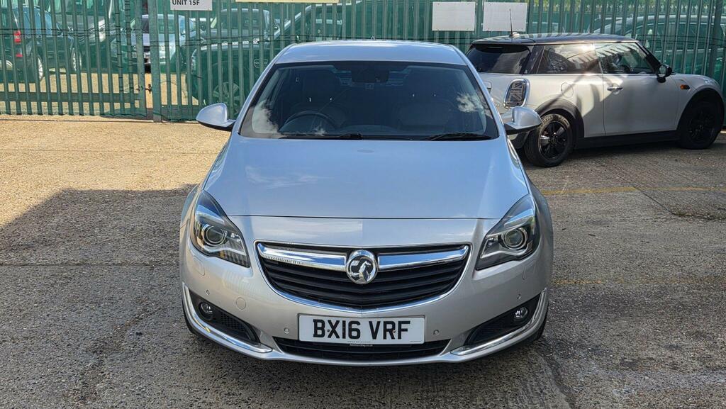 Vauxhall Insignia Hatchback Silver #3