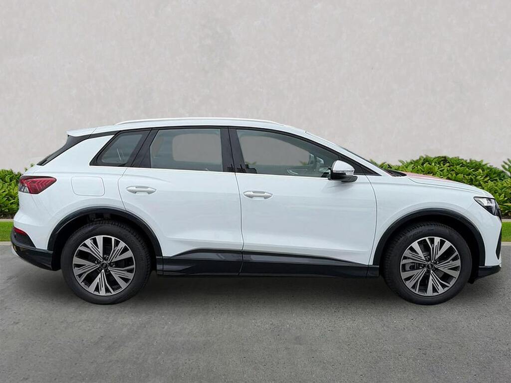 Audi Q4 E Tron 210Kw 45 82Kwh Sport Leather  #3