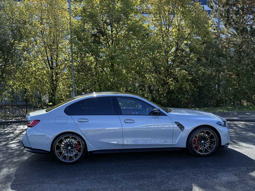 BMW M3 M3 Xdrive 530 Competition M Step #5