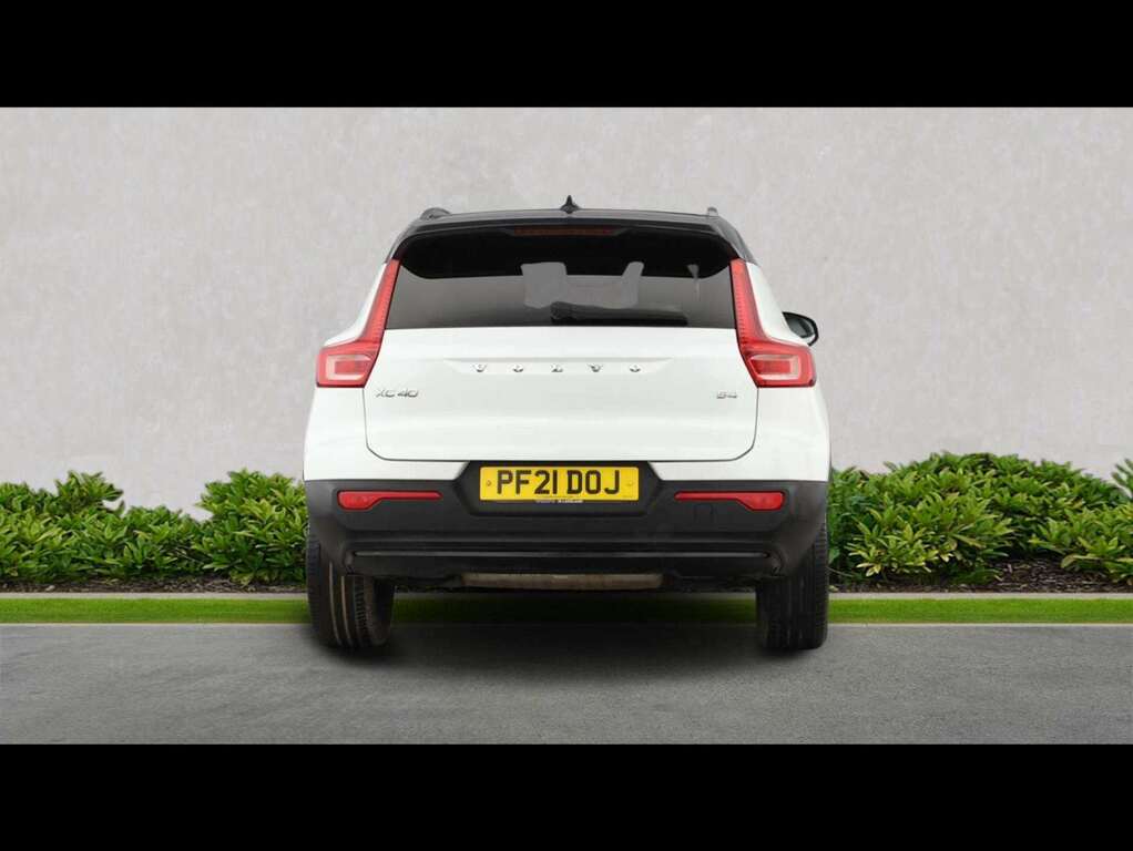 Volvo XC40 2.0 B4p R Design #4