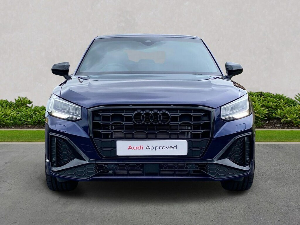 Audi Q2 1.5 Tfsi Cod 35 Black Edition Suv S Tro  #5