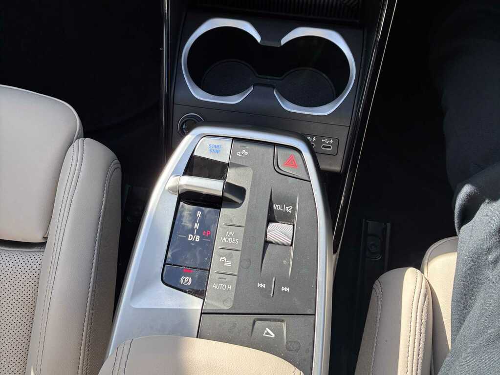 BMW iX1 Ix1 Xdrive30 M Sport Green #25