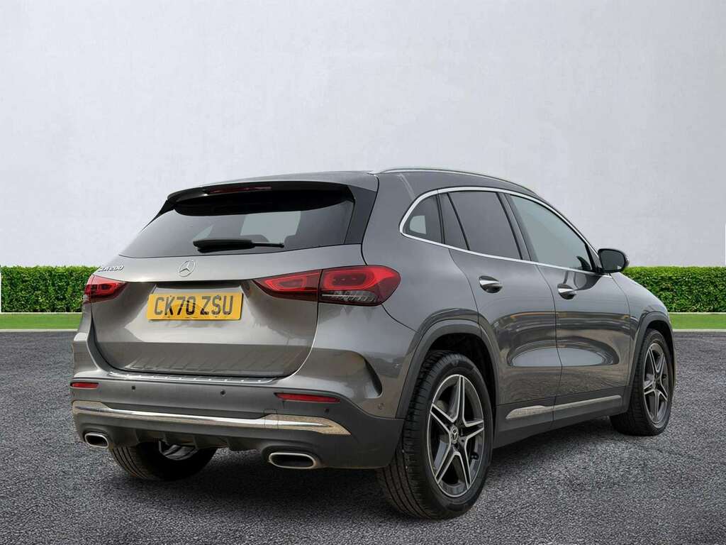 Mercedes-Benz GLA Class Gla 200 Amg Line Premium Grey #3