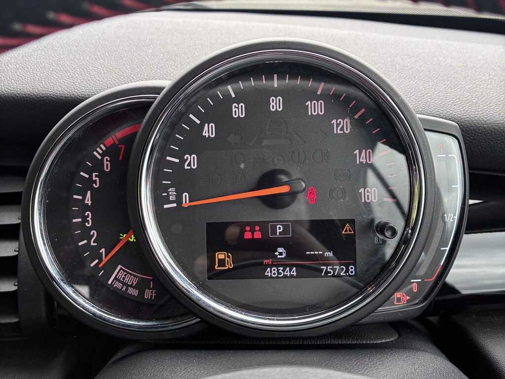 Mini Convertible 1.5 Cooper Exclusive II Comfortnav Pack Black #17