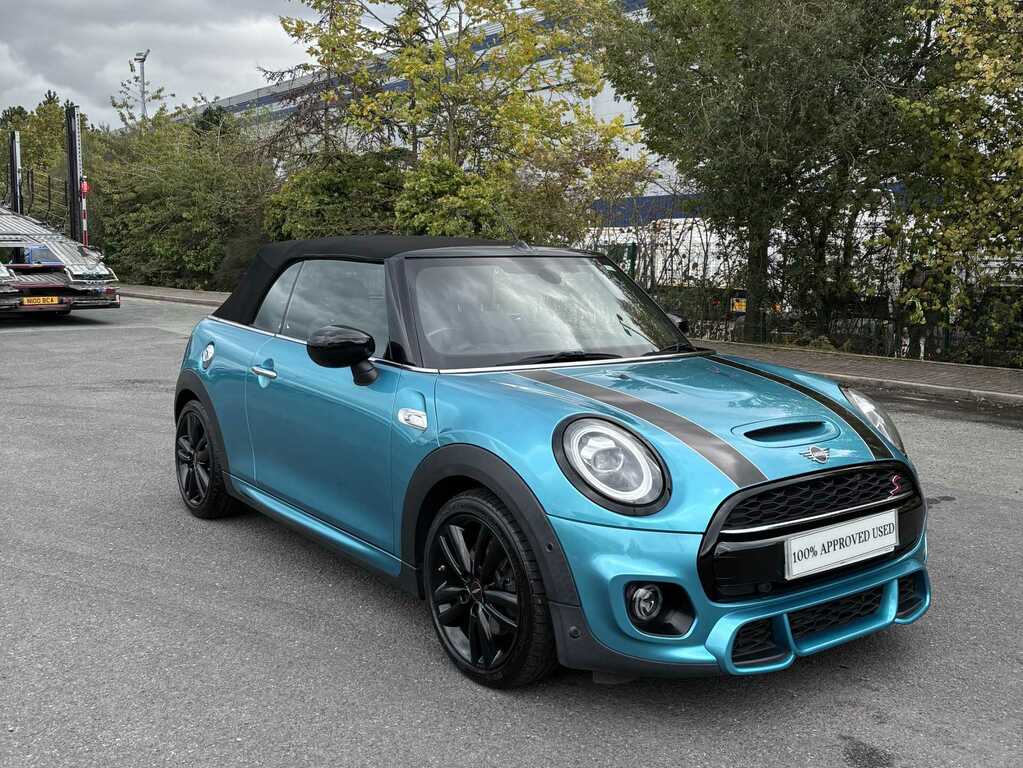 Mini Convertible 1.5 Cooper Exclusive II Comfortnav Pack Black #36
