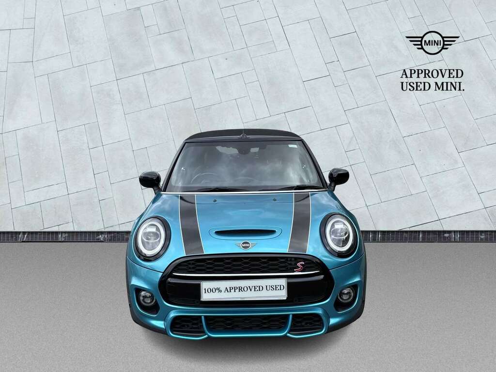 Mini Convertible 1.5 Cooper Exclusive II Comfortnav Pack Black #2