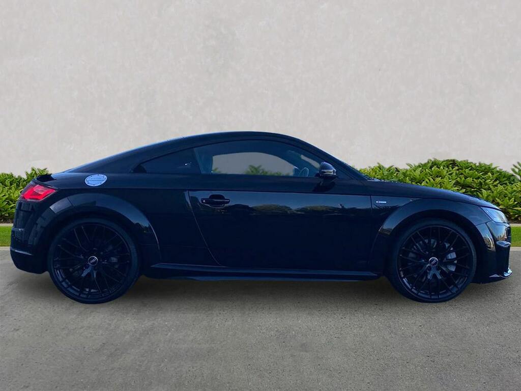 Audi TT 2.0 Tfsi 45 Black Edition Coupe #3