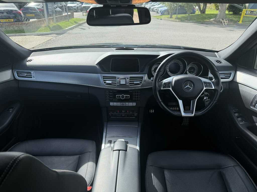 Mercedes-Benz E Class 2.1 E220 Cdi Amg Sport Cabriolet G-tron White #37