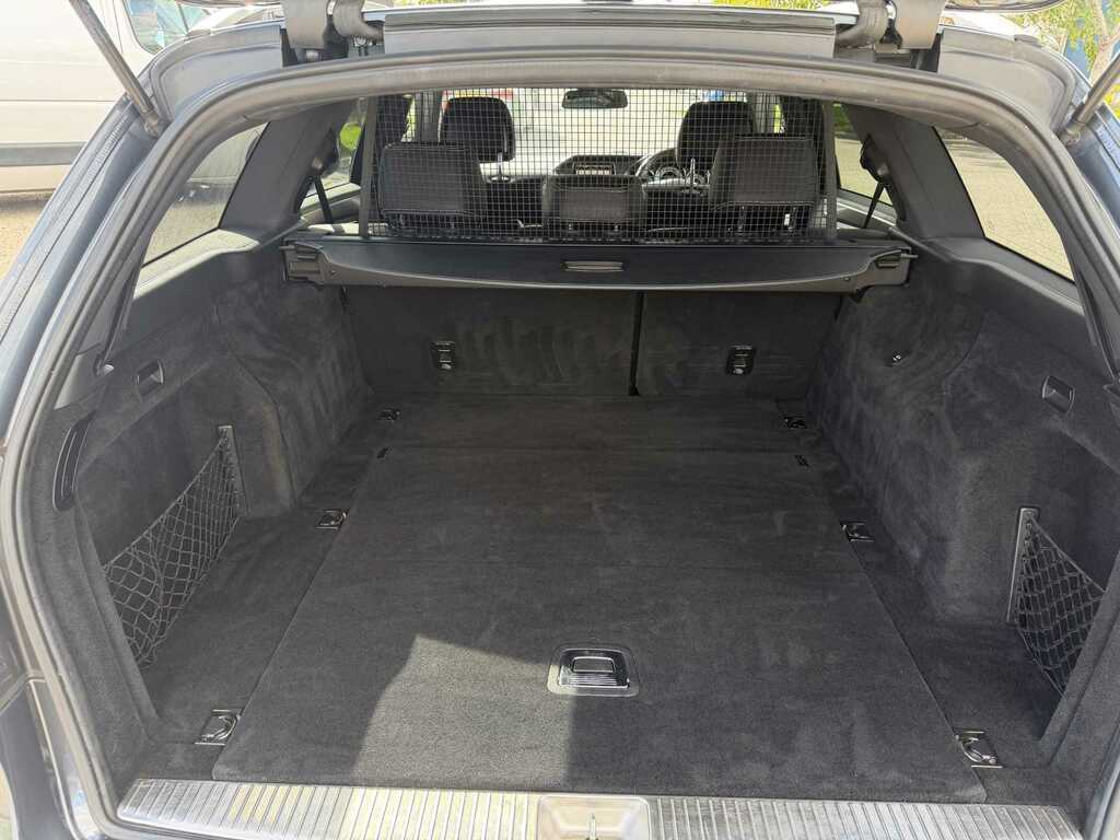 Mercedes-Benz E Class 2.1 E220 Cdi Amg Sport Cabriolet G-tron White #14