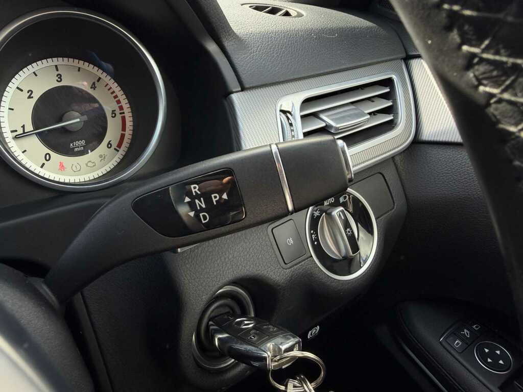 Mercedes-Benz E Class 2.1 E220 Cdi Amg Sport Cabriolet G-tron White #28