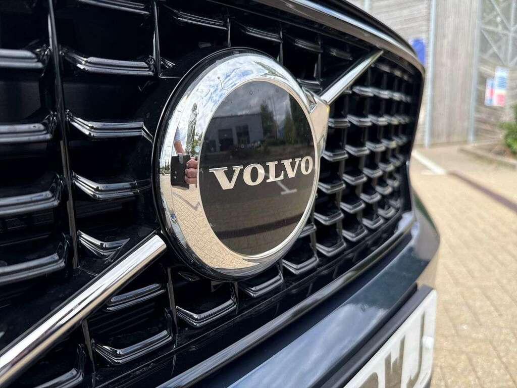 Volvo XC40 2.0 B4p Ultra Black Edition Black #31
