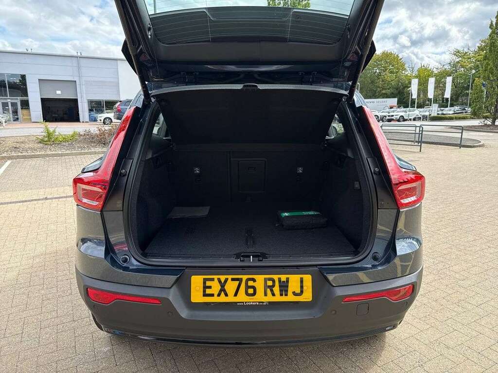 Volvo XC40 2.0 B4p Ultra Black Edition Black #16