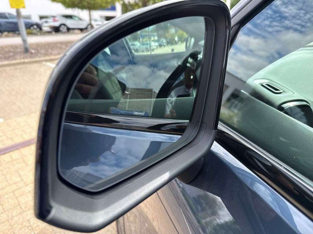 Volvo XC40 2.0 B4p Ultra Black Edition Black #36
