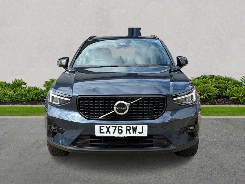 Volvo XC40 2.0 B3p Plus Dark  #5