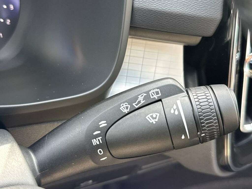 Volvo XC40 2.0 B4p Ultra Black Edition Black #27