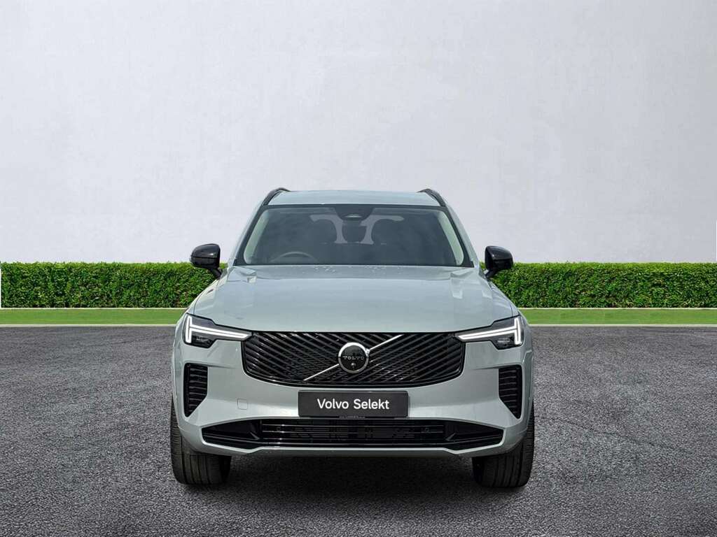 Volvo XC90 2.0 B5p Plus Dark Awd Geartronic #2