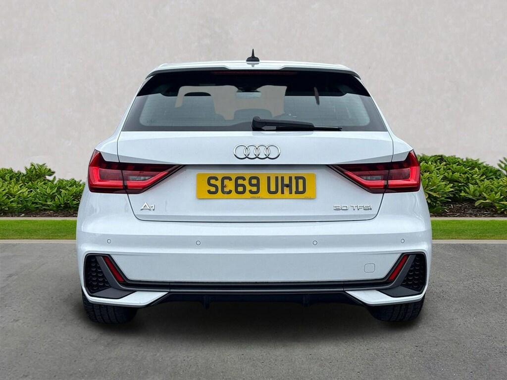Audi A1 1.0 Tfsi 30 S Line Sportback Eur White #4