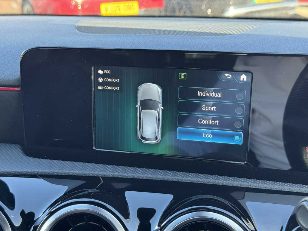 Mercedes-Benz A Class A 180 D Sport White #37