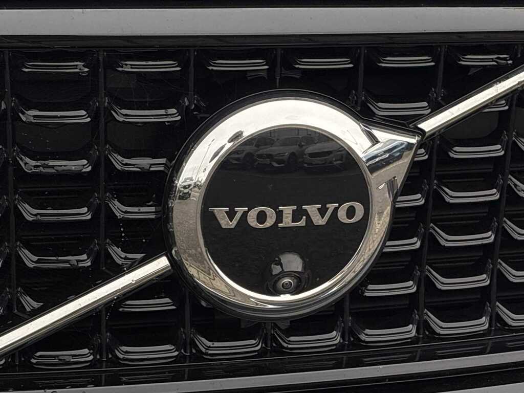 Volvo XC40 2.0 B3p Ultimate Dark #6