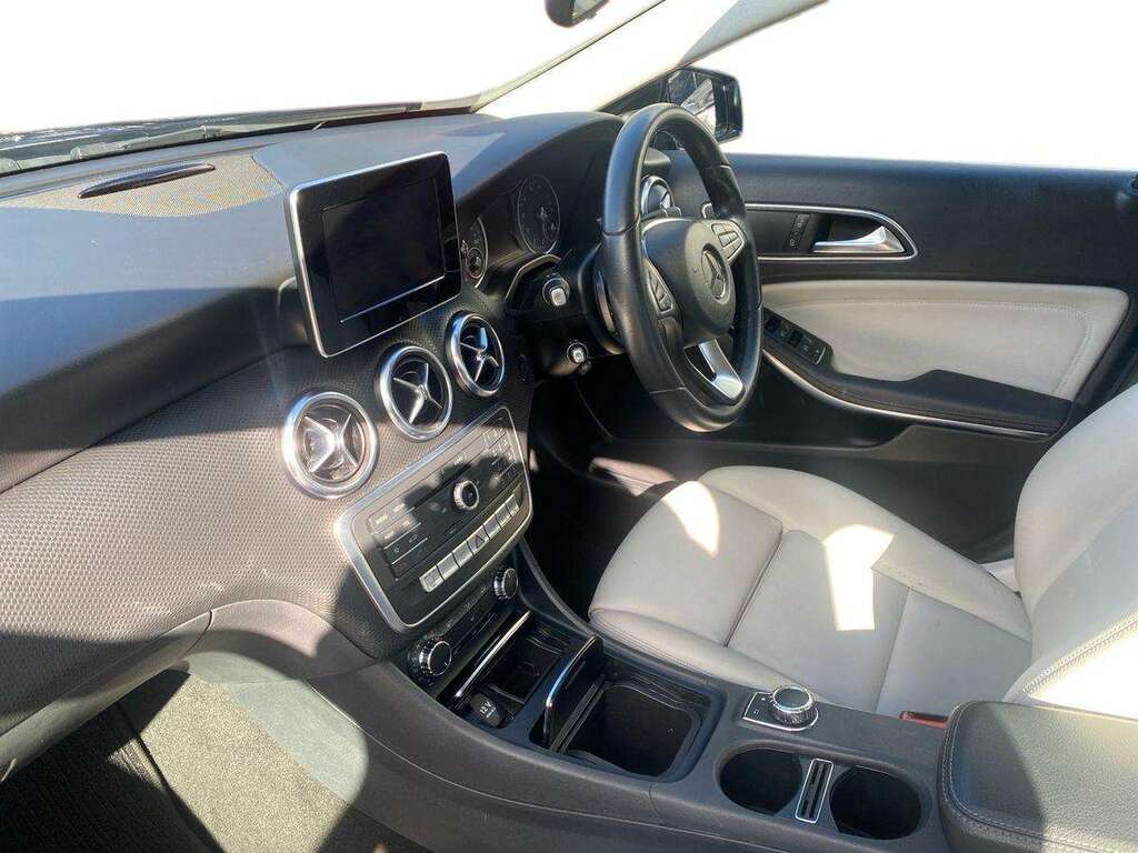 Mercedes-Benz A Class A180 Se Executive  #5