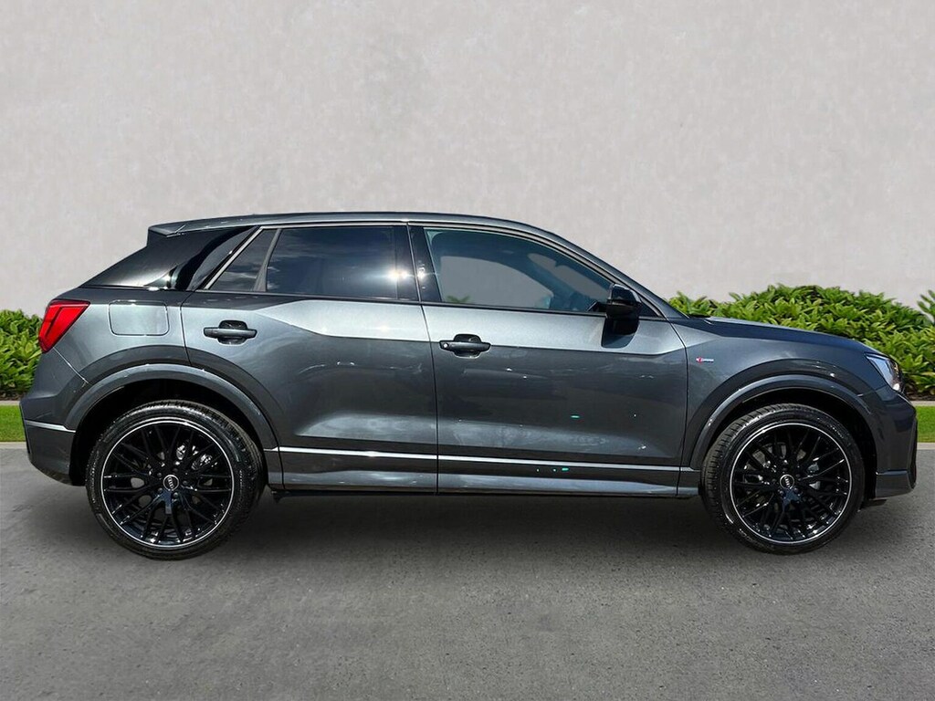 Audi Q2 35 Tfsi Black Edition S Tronic  #3