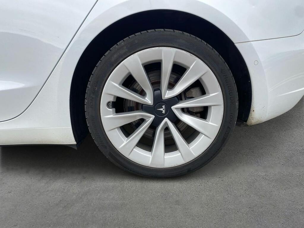 Tesla Model 3 Standard Range Plus Saloon Rwd White #6