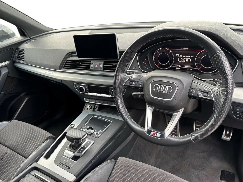 Audi Q5 2L S Line Black #8