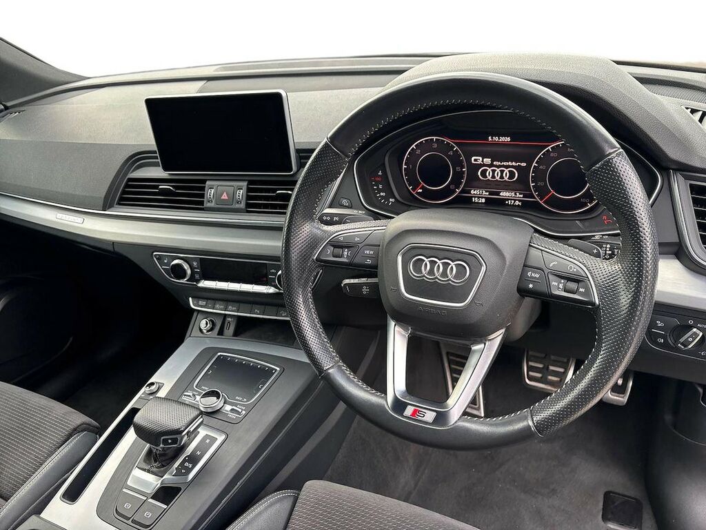 Audi Q5 2L S Line Black #9