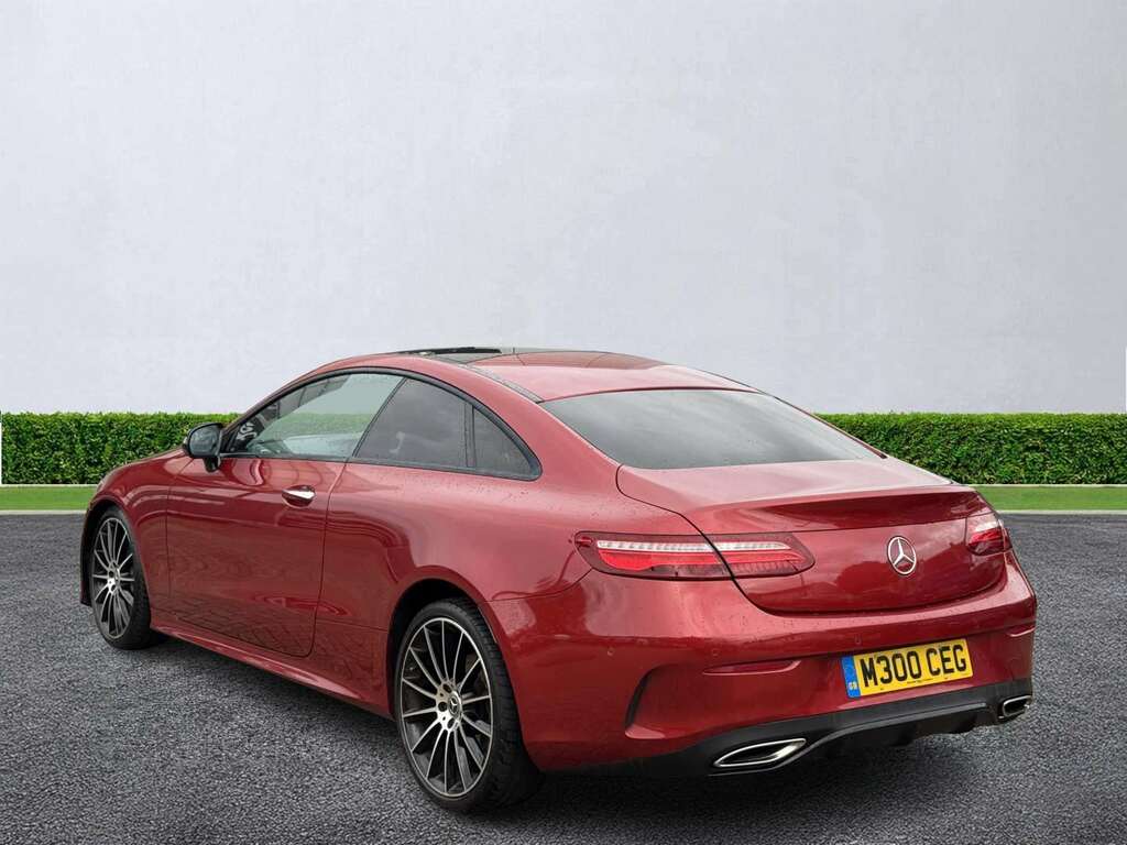 Mercedes-Benz E Class E300 Amg Line Premium Plus 9G-tronic #5
