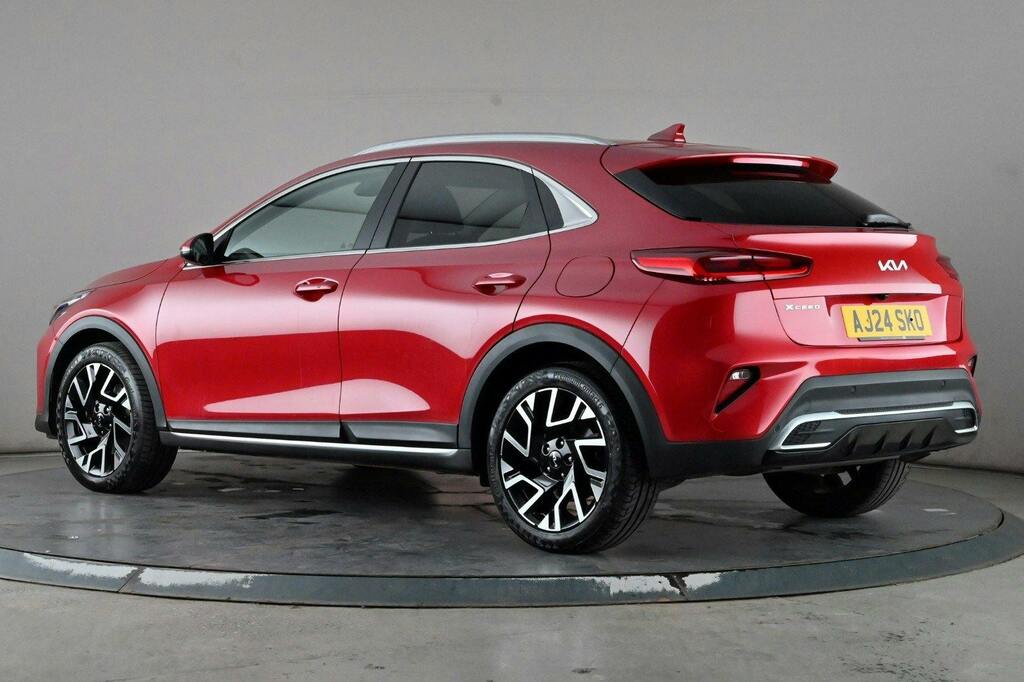 Kia Xceed 1.5 T Gdi 3 Suv Ss Red #4
